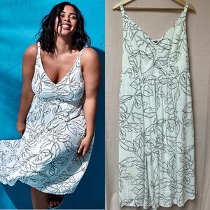 Torrid Midi Lenny Smocked Bodice Dress Size 2 Leaf Print V Neck Sleeveless